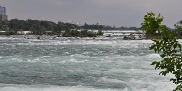 16-Niagara_falls