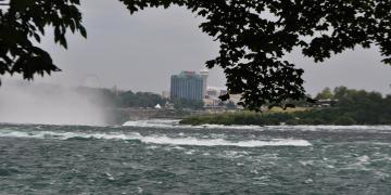 16-Niagara_falls