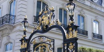 Les Champs Elysees