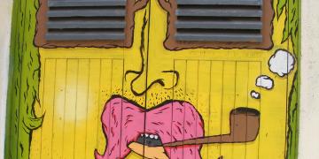 Enseignes, street art & drapeaux