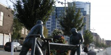 Statues et forronneries