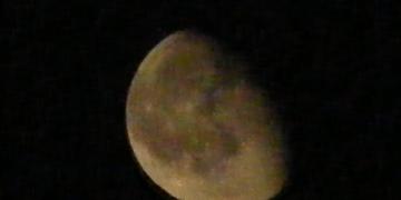 Série de nuit : La lune