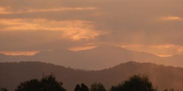 Série couchers et levers de soleil